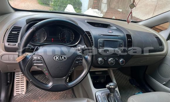 Buy Used Kia Cerato Silver Car in Vientiane in Vientiane Province Buy Used Kia Cerato Silver Car in Vientiane in Vientiane Province