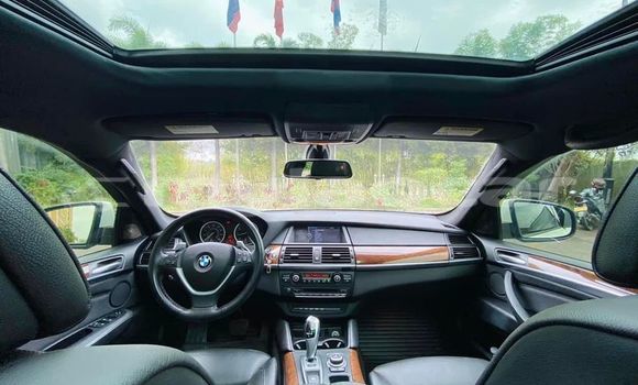 Buy Used BMW X6 White Car in Vientiane in Vientiane Province Buy Used BMW X6 White Car in Vientiane in Vientiane Province