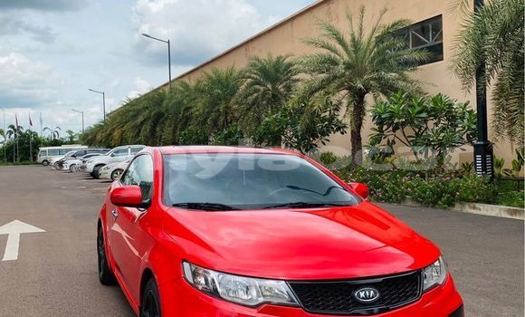 Buy Used Kia Cerato Red Car in Vientiane in Vientiane Province Buy Used Kia Cerato Red Car in Vientiane in Vientiane Province