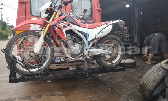 Acheter Occasion Utilitaire IVECO Massif Gris à Vientiane, Vientiane Province Acheter Occasion Utilitaire IVECO Massif Gris à Vientiane, Vientiane Province