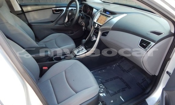 ຊື້ ໃຊ້ແລ້ວ Hyundai Elantra Silver ລົດ ໃນ Ban Nahin ໃນ Oudômxai Province ຊື້ ໃຊ້ແລ້ວ Hyundai Elantra Silver ລົດ ໃນ Ban Nahin ໃນ Oudômxai Province