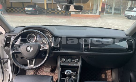 Buy Used Skoda Kodiaq White Car in Luang Prabang in Louangphabang Province Buy Used Skoda Kodiaq White Car in Luang Prabang in Louangphabang Province