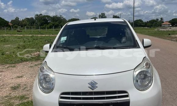 Buy Used Suzuki Kei White Car in Vientiane in Vientiane Province