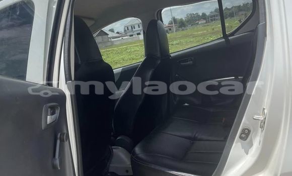 Buy Used Suzuki Kei White Car in Vientiane in Vientiane Province Buy Used Suzuki Kei White Car in Vientiane in Vientiane Province