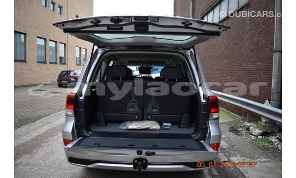Buy Import Toyota Land Cruiser Other Car in Import - Dubai in Attapeu Province Buy Import Toyota Land Cruiser Other Car in Import - Dubai in Attapeu Province