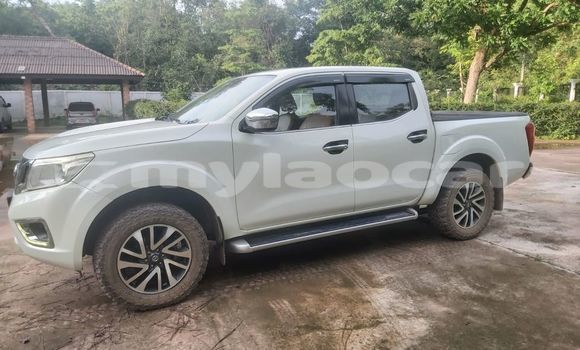 ຊື້ ໃຊ້ແລ້ວ Toyota Nadia White ລົດ ໃນ Vientiane ໃນ Vientiane Province ຊື້ ໃຊ້ແລ້ວ Toyota Nadia White ລົດ ໃນ Vientiane ໃນ Vientiane Province