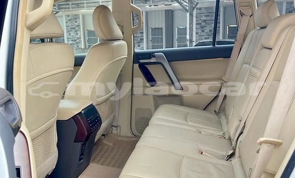 Buy Used Toyota Prado White Car in Vientiane in Vientiane Province Buy Used Toyota Prado White Car in Vientiane in Vientiane Province