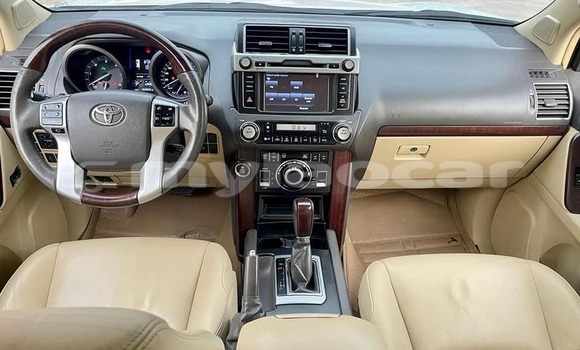 Buy Used Toyota Prado White Car in Vientiane in Vientiane Province Buy Used Toyota Prado White Car in Vientiane in Vientiane Province