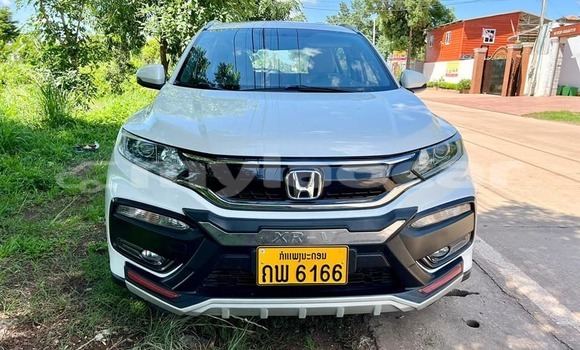 Buy Used Honda CR-X White Car in Vientiane in Vientiane Province Buy Used Honda CR-X White Car in Vientiane in Vientiane Province