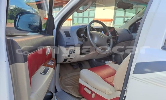 Buy Used Toyota Paseo White Car in Vientiane in Vientiane Province Buy Used Toyota Paseo White Car in Vientiane in Vientiane Province