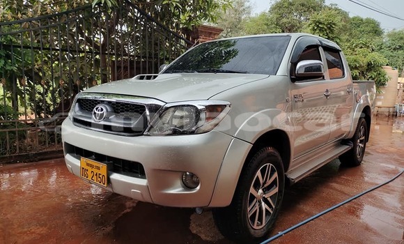 Buy Used Toyota Hilux Other Car in Vientiane in Vientiane Province Buy Used Toyota Hilux Other Car in Vientiane in Vientiane Province