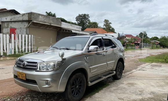 Buy Used Toyota Hilux Other Car in Vientiane in Vientiane Province Buy Used Toyota Hilux Other Car in Vientiane in Vientiane Province