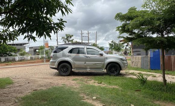 Buy Used Toyota Hilux Other Car in Vientiane in Vientiane Province Buy Used Toyota Hilux Other Car in Vientiane in Vientiane Province