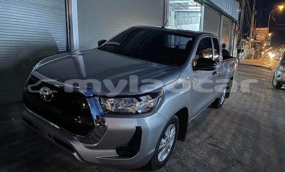 Buy Used Toyota Hilux Other Car in Vientiane in Vientiane Province Buy Used Toyota Hilux Other Car in Vientiane in Vientiane Province