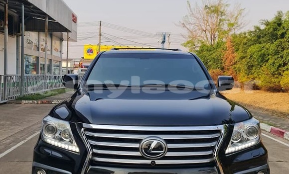 Buy Used Lexus LX 450 Black Car in Vientiane in Vientiane Province Buy Used Lexus LX 450 Black Car in Vientiane in Vientiane Province
