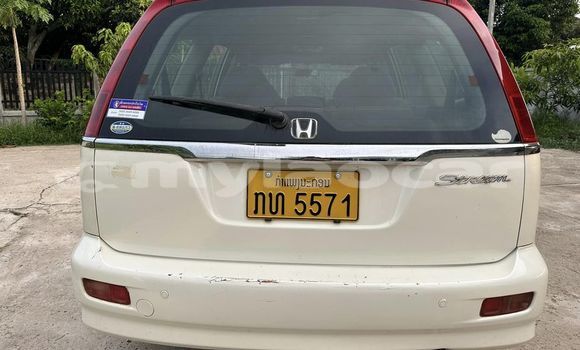 Buy Used Honda Stream White Car in Vientiane in Vientiane Province Buy Used Honda Stream White Car in Vientiane in Vientiane Province