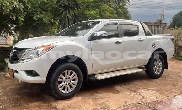 Buy Used Mazda BT-50 White Car in Vientiane in Vientiane Province