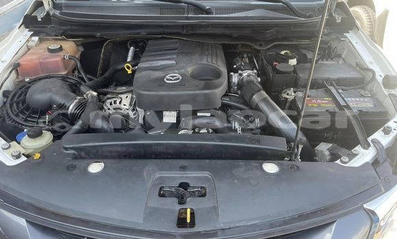 ຊື້ ໃຊ້ແລ້ວ Mazda BT-50 White ລົດ ໃນ Vientiane ໃນ Vientiane Province ຊື້ ໃຊ້ແລ້ວ Mazda BT-50 White ລົດ ໃນ Vientiane ໃນ Vientiane Province