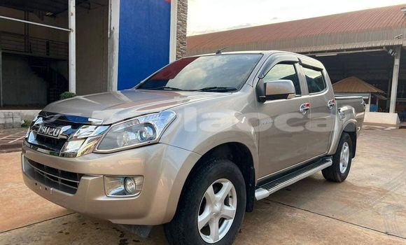 Buy Used Isuzu Aska Other Car in Vientiane in Vientiane Province