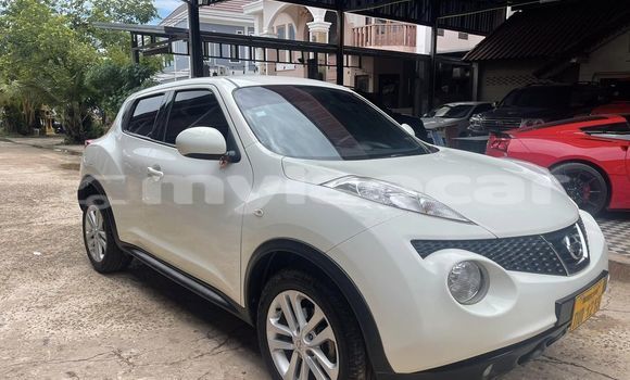 Buy Used Nissan Juke White Car in Vientiane in Vientiane Province Buy Used Nissan Juke White Car in Vientiane in Vientiane Province