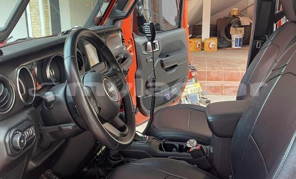 Buy Used Jeep Renegade Red Car in Vientiane in Vientiane Province Buy Used Jeep Renegade Red Car in Vientiane in Vientiane Province