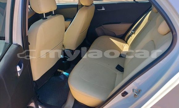 Acheter Occasion Voiture Hyundai Aslan Blanc à Vientiane, Vientiane Province Acheter Occasion Voiture Hyundai Aslan Blanc à Vientiane, Vientiane Province