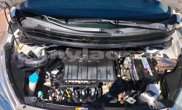 Acheter Occasion Voiture Hyundai Aslan Blanc à Vientiane, Vientiane Province Acheter Occasion Voiture Hyundai Aslan Blanc à Vientiane, Vientiane Province