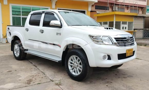 Acheter Occasion Voiture Toyota Vigo Blanc à Vientiane, Vientiane Province Acheter Occasion Voiture Toyota Vigo Blanc à Vientiane, Vientiane Province