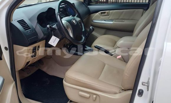 Acheter Occasion Voiture Toyota Vigo Blanc à Vientiane, Vientiane Province Acheter Occasion Voiture Toyota Vigo Blanc à Vientiane, Vientiane Province