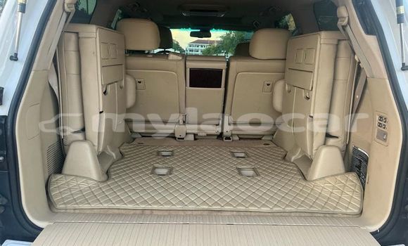 Acheter Occasion Voiture Lexus LX 570 Blanc à Vientiane, Vientiane Province Acheter Occasion Voiture Lexus LX 570 Blanc à Vientiane, Vientiane Province