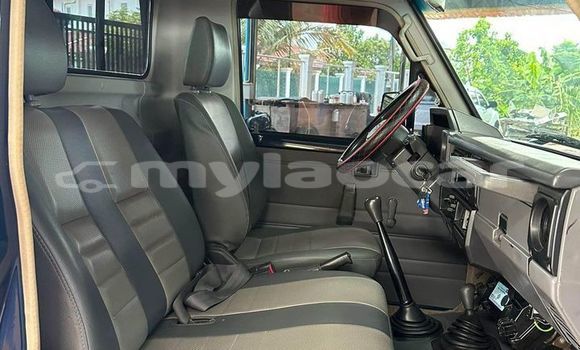 Buy Used Toyota Land Cruiser Other Car in Vientiane in Vientiane Province Buy Used Toyota Land Cruiser Other Car in Vientiane in Vientiane Province