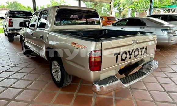 Buy Used Toyota Hilux Other Car in Vientiane in Vientiane Province Buy Used Toyota Hilux Other Car in Vientiane in Vientiane Province