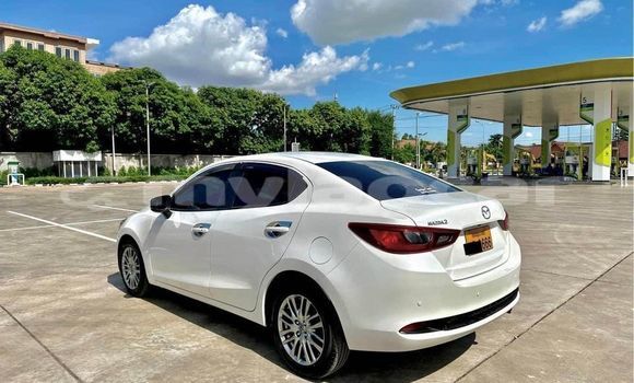 Buy Used Mazda 2 White Car in Vientiane in Vientiane Province Buy Used Mazda 2 White Car in Vientiane in Vientiane Province