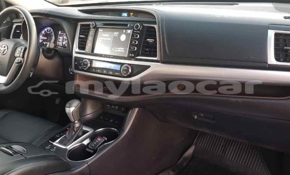 Buy Import Toyota Highlander Other Car in Import - Dubai in Attapeu Province Buy Import Toyota Highlander Other Car in Import - Dubai in Attapeu Province