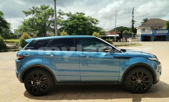 Buy Used Land Rover Discovery Blue Car in Vientiane in Vientiane Province Buy Used Land Rover Discovery Blue Car in Vientiane in Vientiane Province