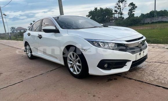 Buy Used Honda Civic White Car in Vientiane in Vientiane Province Buy Used Honda Civic White Car in Vientiane in Vientiane Province