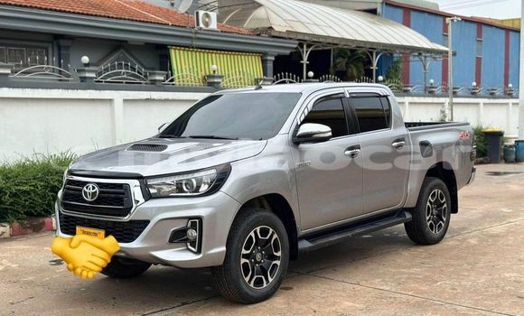 Buy Used Toyota Hiluxe Revo Other Car in Vientiane in Vientiane Province Buy Used Toyota Hiluxe Revo Other Car in Vientiane in Vientiane Province