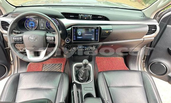Buy Used Toyota Hiluxe Revo Other Car in Vientiane in Vientiane Province Buy Used Toyota Hiluxe Revo Other Car in Vientiane in Vientiane Province