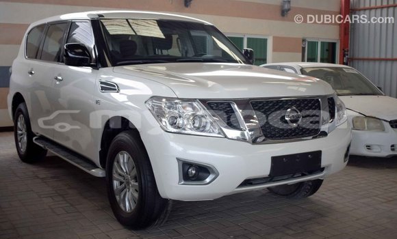 Buy Import Nissan Patrol White Car in Import - Dubai in Attapeu Province Buy Import Nissan Patrol White Car in Import - Dubai in Attapeu Province