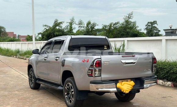 Buy Used Toyota Hiluxe Revo Other Car in Vientiane in Vientiane Province Buy Used Toyota Hiluxe Revo Other Car in Vientiane in Vientiane Province