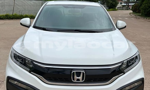 Buy Used Honda CR-X White Car in Vientiane in Vientiane Province