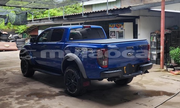 Buy Used FORD MUSTANG Blue Car in Vientiane in Vientiane Province Buy Used FORD MUSTANG Blue Car in Vientiane in Vientiane Province