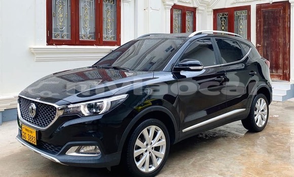 Buy Used MG ZS Black Car in Vientiane in Vientiane Province Buy Used MG ZS Black Car in Vientiane in Vientiane Province