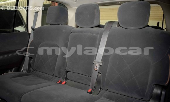 Buy Import Nissan Patrol White Car in Import - Dubai in Attapeu Province Buy Import Nissan Patrol White Car in Import - Dubai in Attapeu Province