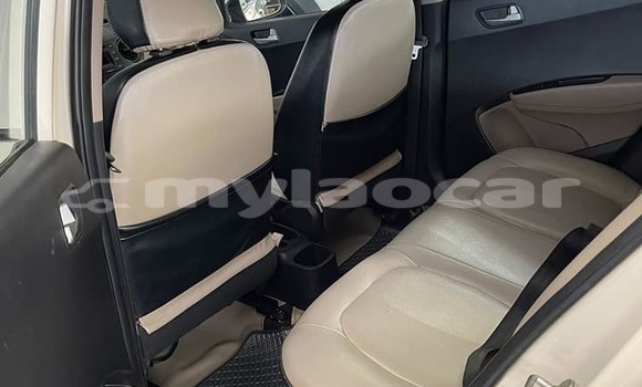 Buy Used Hyundai Grandeur Other Car in Vientiane in Vientiane Province Buy Used Hyundai Grandeur Other Car in Vientiane in Vientiane Province