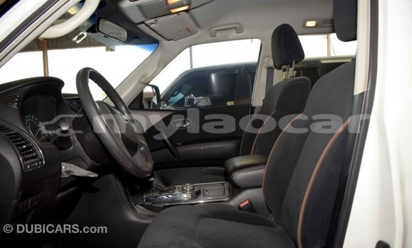 Buy Import Nissan Patrol White Car in Import - Dubai in Attapeu Province Buy Import Nissan Patrol White Car in Import - Dubai in Attapeu Province
