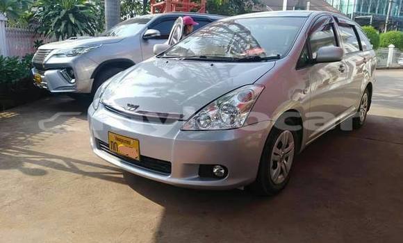 Buy Used Toyota Wish Silver Car in Vientiane in Vientiane Province Buy Used Toyota Wish Silver Car in Vientiane in Vientiane Province