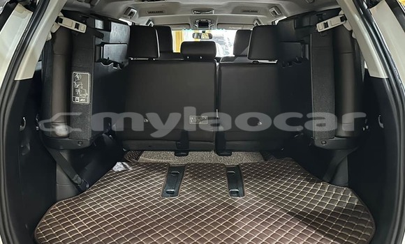 Buy Used Toyota Fortuner White Car in Vientiane in Vientiane Province Buy Used Toyota Fortuner White Car in Vientiane in Vientiane Province