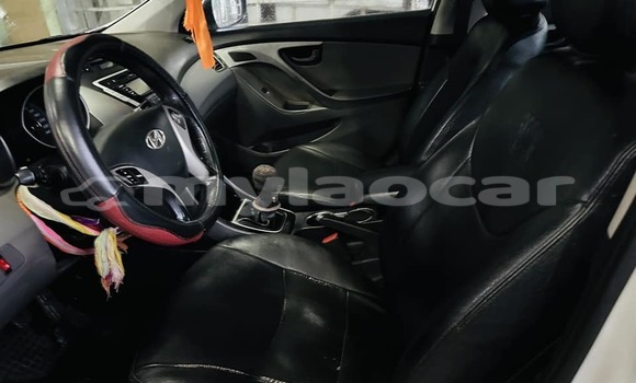 Buy Used Hyundai Elantra White Car in Vientiane in Vientiane Province Buy Used Hyundai Elantra White Car in Vientiane in Vientiane Province
