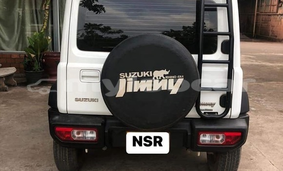 Buy Used Suzuki Jimny White Car in Vientiane in Vientiane Province
